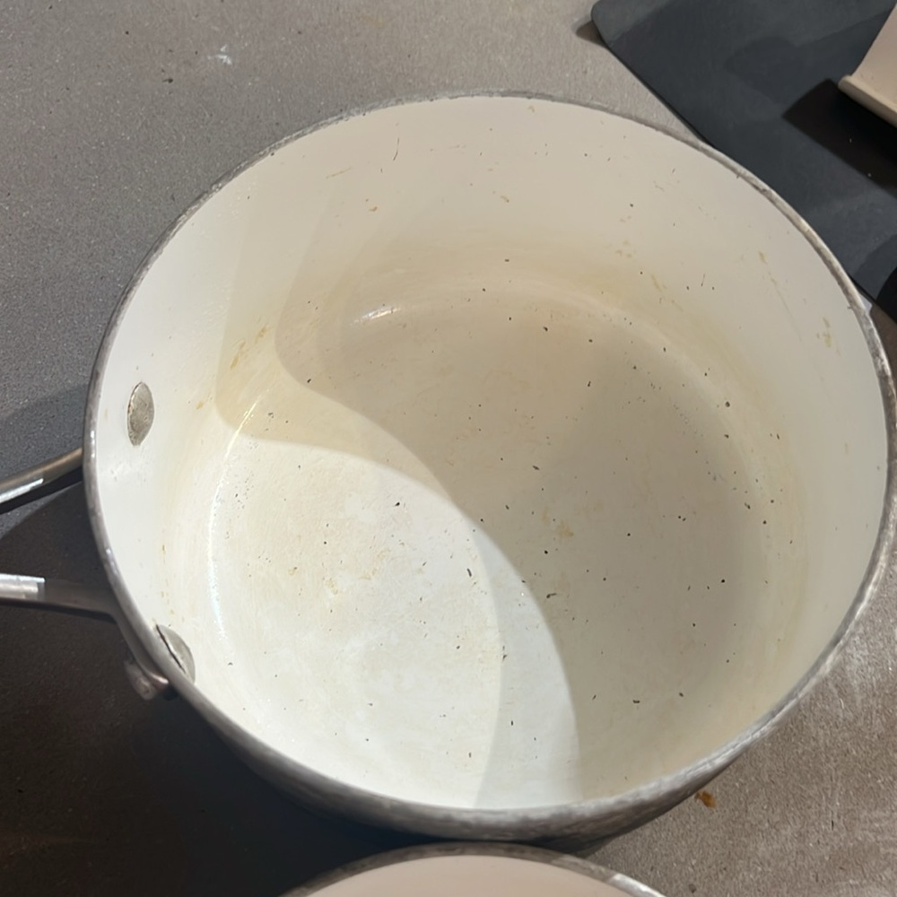 Calphalon White and Black Saucepan Duo with Lids - Picture 2 of 6